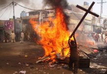 أوزاي بولوت: الاتحاد الأوروبي يُمكّن الاضطهاد الديني في باكستان/Uzay Bulut: The EU Is Enabling Religious Persecution in Pakistan