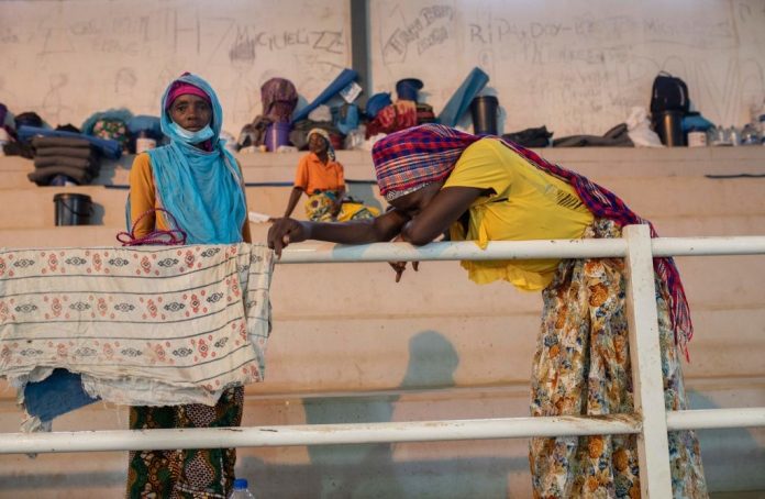 TOPSHOT-MOZAMBIQUE-UNREST-DISPLACED