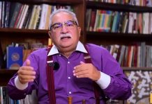 رابط فيديو تعليق مهم جدا للمؤرخ والإعلامي المميز إبراهيم عيسى يكشف من خلاله بالمنطق والعقل والخبرة وكل التجارب استحالة ممارسة جماعات الإسلام السياسي الحكم والإلتزام بالوطنية والدساتير والحريات والديموقراطية وقبول الآخر المختلف..عنوان التعليق: الوجه الحقيقي للإخوان المسلمين/The True Face of the Muslim Brotherhood